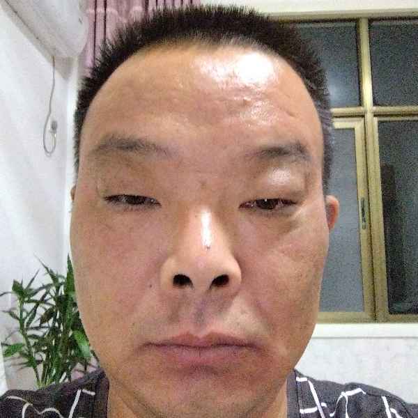 江苏46岁单身帅哥真诚找对象-威海相亲网