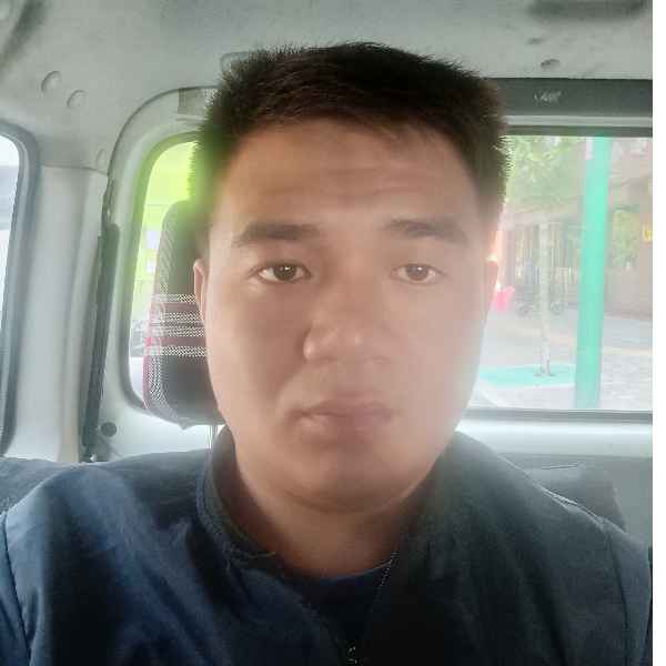 35岁岁山西单身帅哥 - 威海吉缘网