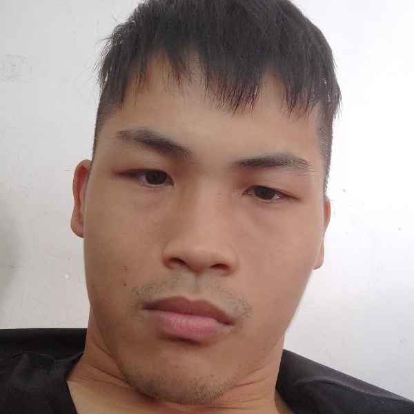 31岁岁广东单身帅哥 - 威海吉缘网
