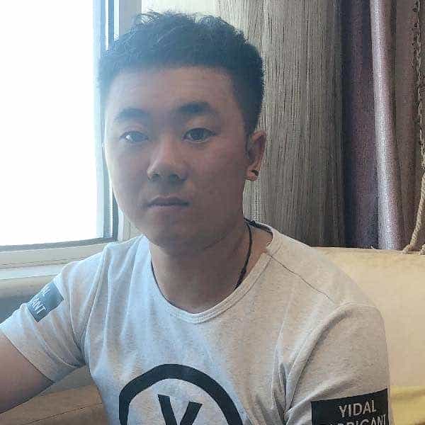 34岁岁内蒙古单身帅哥 - 威海吉缘网