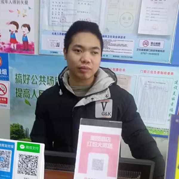 33岁岁江西单身帅哥 - 威海吉缘网