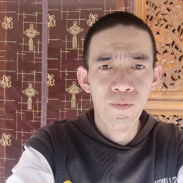 37岁岁云南单身帅哥 - 威海吉缘网