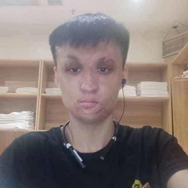 27岁岁山东单身帅哥 - 威海吉缘网