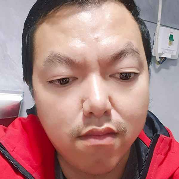 38岁岁江苏单身帅哥 - 威海吉缘网
