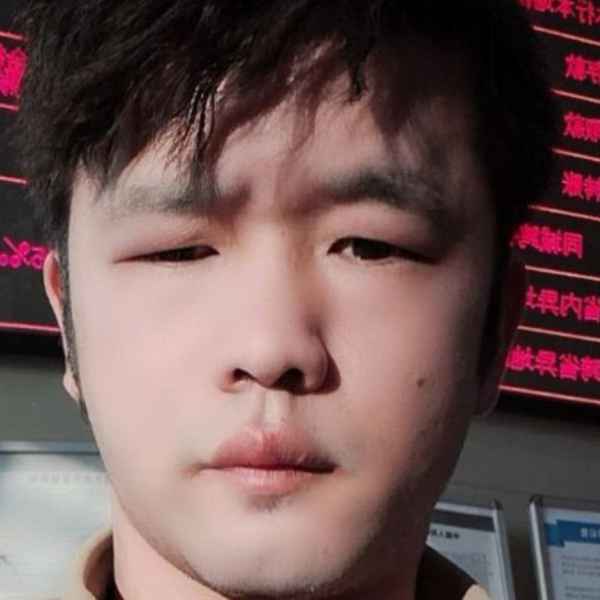 35岁岁湖北单身帅哥 - 威海吉缘网