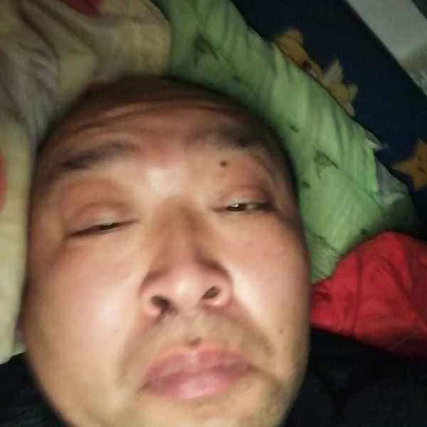 35岁岁湖北单身帅哥 - 威海吉缘网