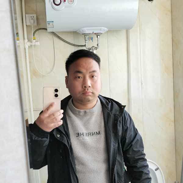 35岁岁安徽单身帅哥 - 威海吉缘网