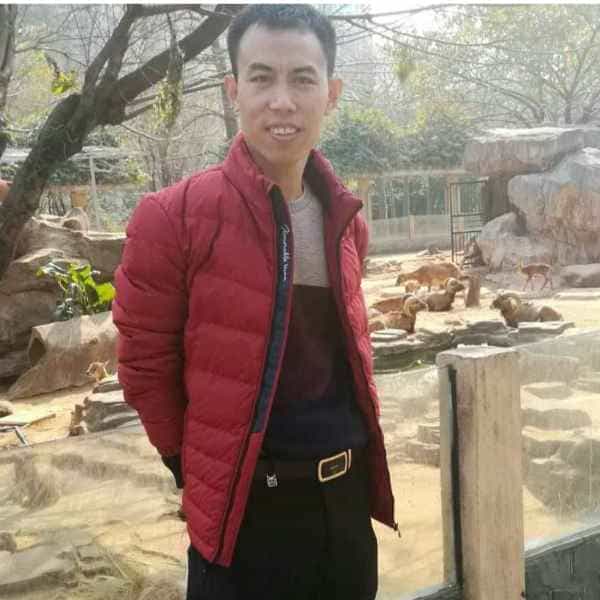 42岁岁浙江单身帅哥 - 威海吉缘网