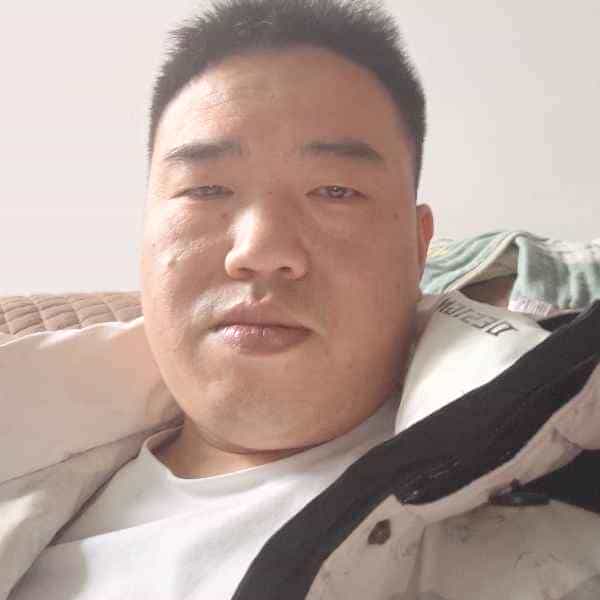 37岁岁湖南单身帅哥 - 威海吉缘网
