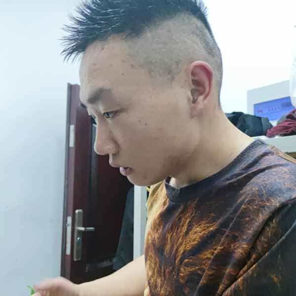 29岁岁四川单身帅哥 - 威海吉缘网