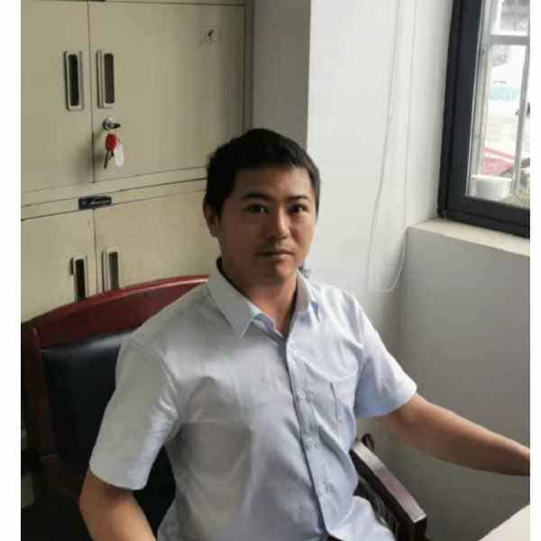 35岁岁河南单身帅哥 - 威海吉缘网