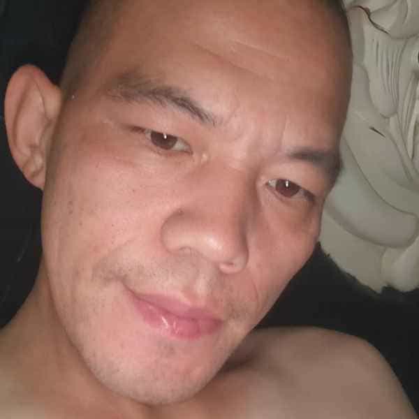 35岁岁河南单身帅哥 - 威海吉缘网