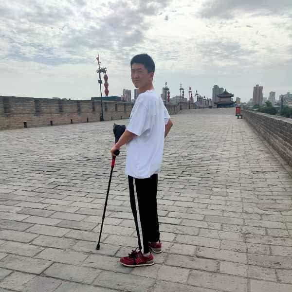 30岁岁陕西单身帅哥 - 威海吉缘网