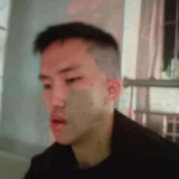 24岁岁广东单身帅哥 - 威海吉缘网