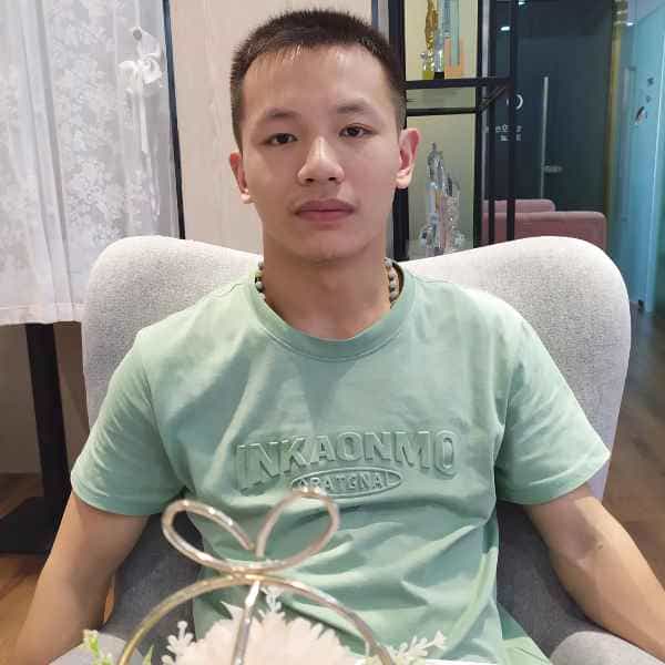 28岁岁江西单身帅哥 - 威海吉缘网
