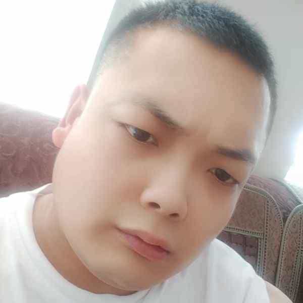 32岁岁陕西单身帅哥 - 威海吉缘网
