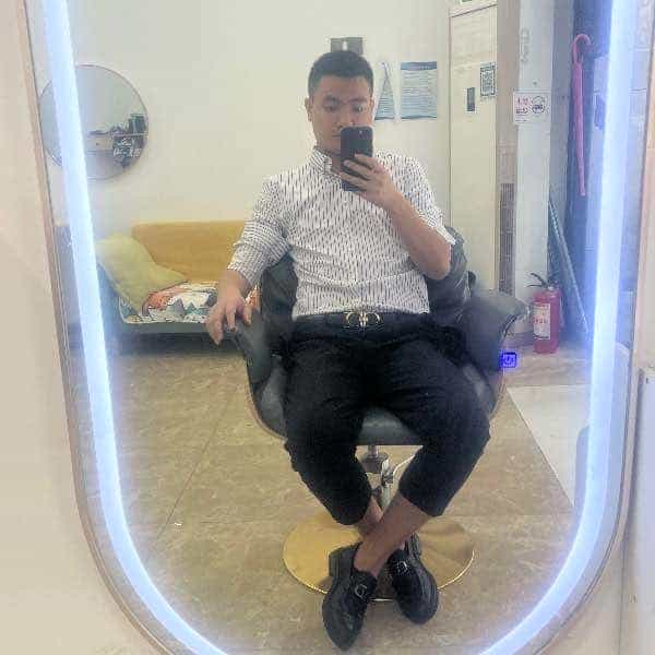 26岁岁湖南单身帅哥 - 威海吉缘网