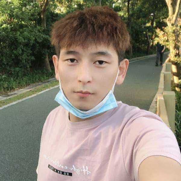 34岁岁湖北单身帅哥 - 威海吉缘网