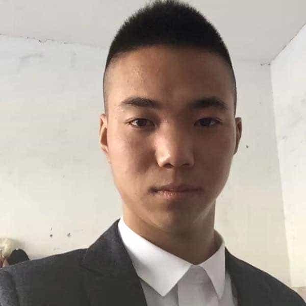 28岁岁陕西单身帅哥 - 威海吉缘网