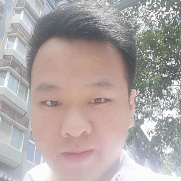 35岁岁陕西单身帅哥 - 威海吉缘网