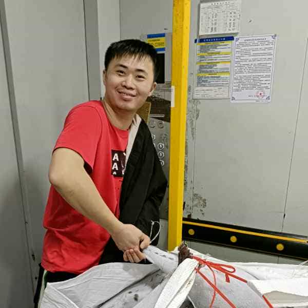 31岁岁福建单身帅哥 - 威海吉缘网