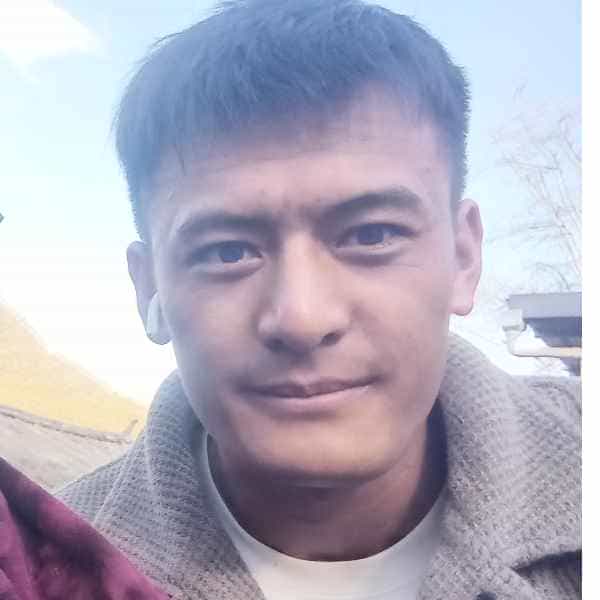 34岁岁云南单身帅哥 - 威海吉缘网