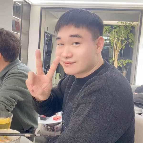 32岁岁浙江单身帅哥 - 威海吉缘网