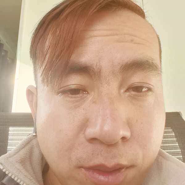 35岁岁湖北单身帅哥 - 威海吉缘网