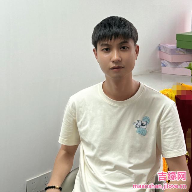 38岁岁安徽单身帅哥 - 威海吉缘网