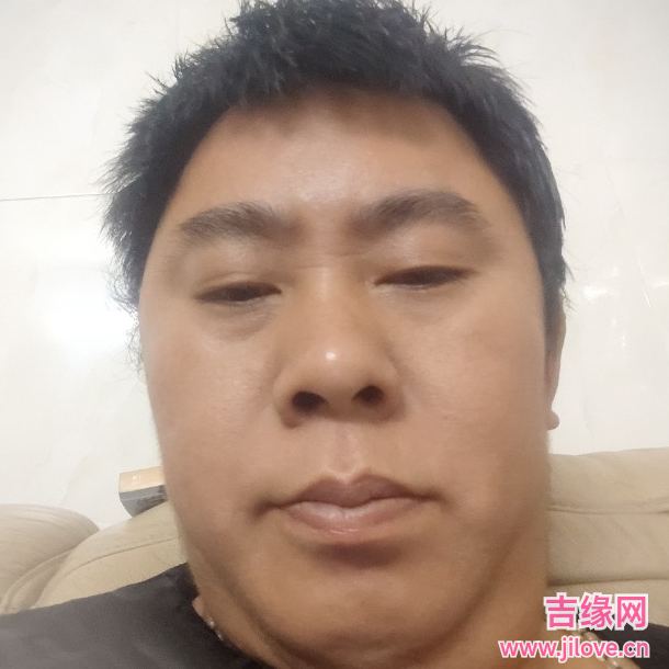 39岁岁广东单身帅哥 - 威海吉缘网