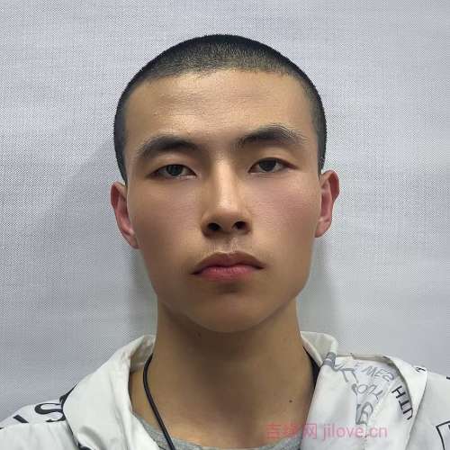 25岁岁陕西单身帅哥 - 威海吉缘网