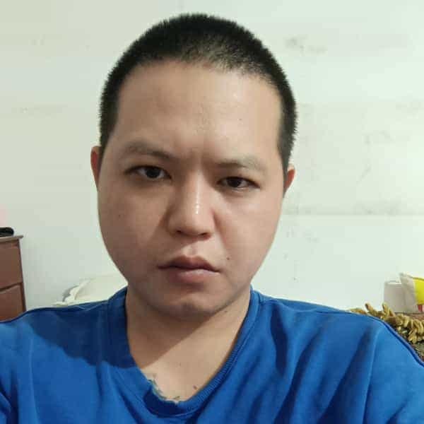 32岁岁广西单身帅哥 - 威海吉缘网