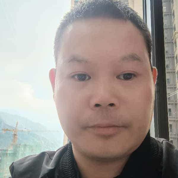 33岁岁湖北单身帅哥 - 威海吉缘网