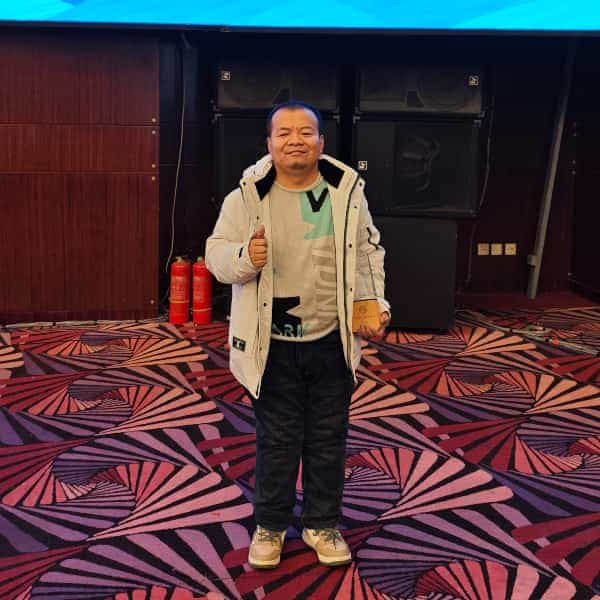 40岁岁辽宁单身帅哥 - 威海吉缘网