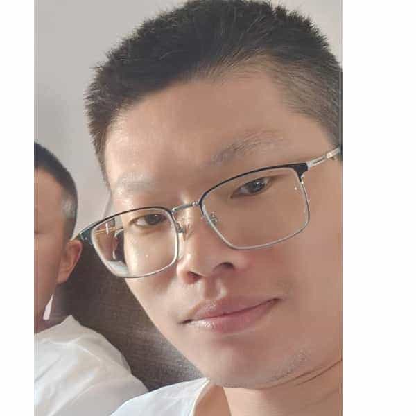 39岁岁江苏单身帅哥 - 威海吉缘网