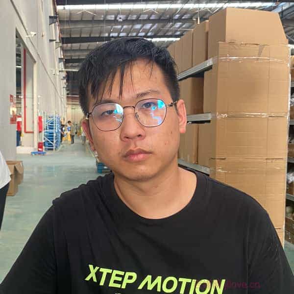 30岁岁广东单身帅哥 - 威海吉缘网