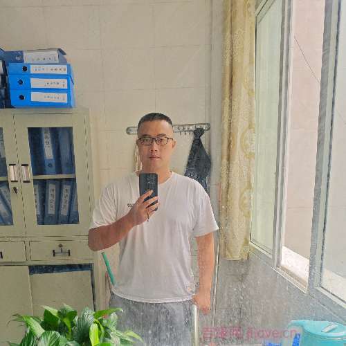 34岁岁四川单身帅哥 - 威海吉缘网
